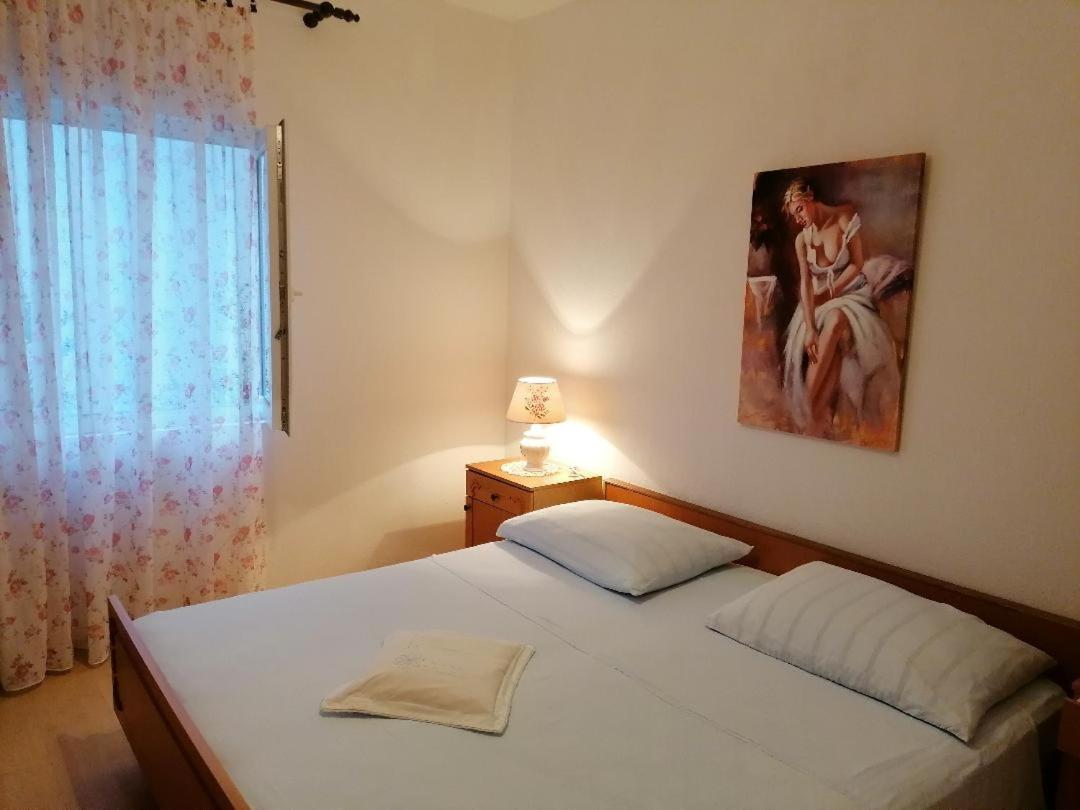 Apartmani Milisa L Primošten Kültér fotó